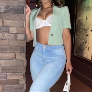 Zara LINEN BLEND CROPPED BLAZER.